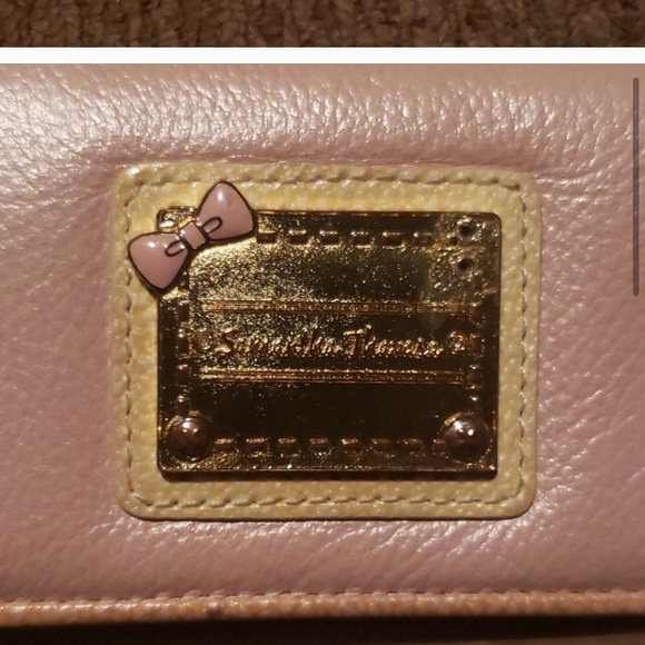 Samantha Thavasa wallet Authentic - Picture 2 of 6